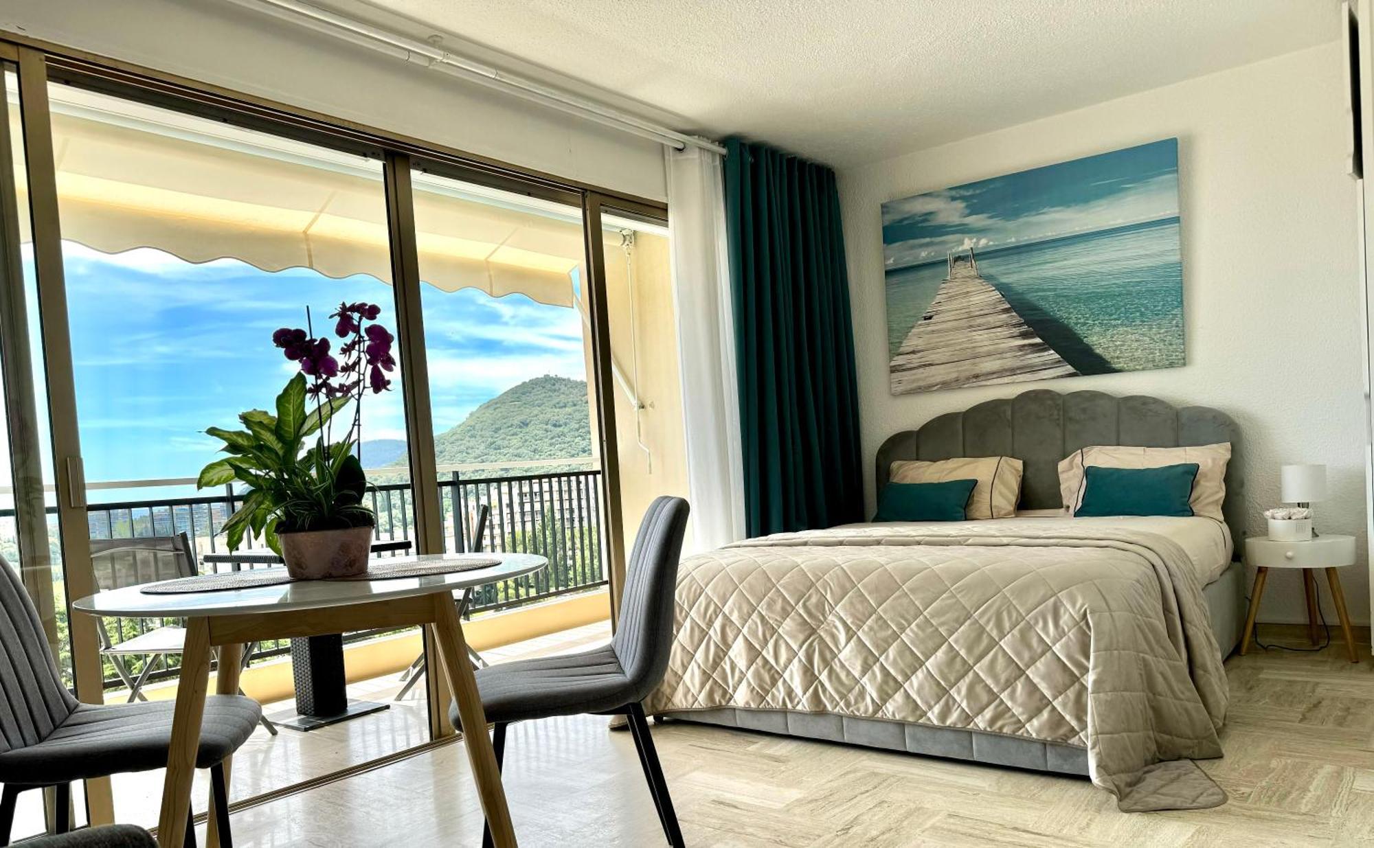 My Resid Appart Cannes Marina Vue Mer Mandelieu Esterno foto