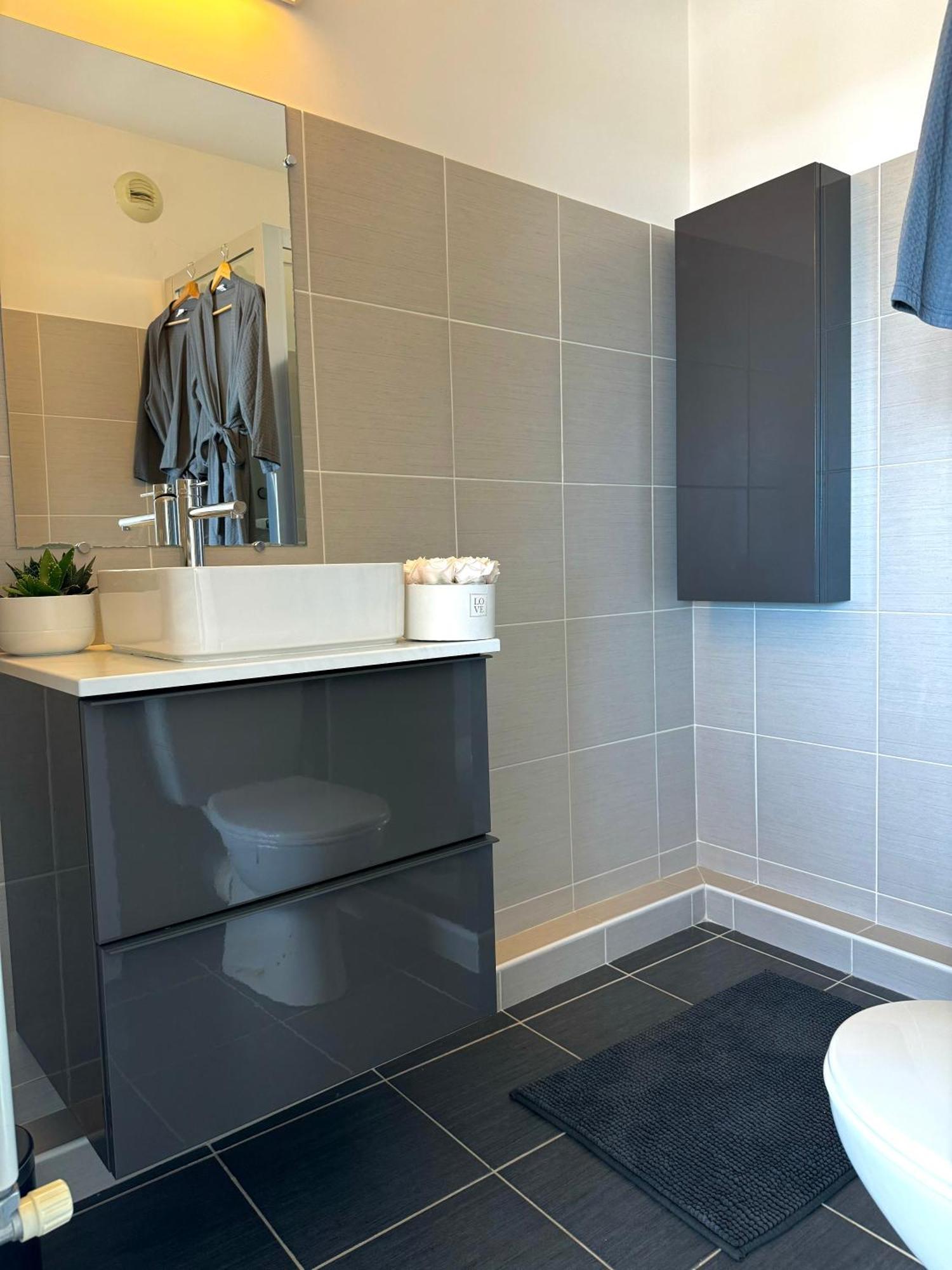 My Resid Appart Cannes Marina Vue Mer Mandelieu Esterno foto